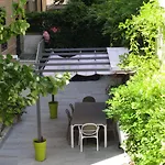 Dea Roma Inn