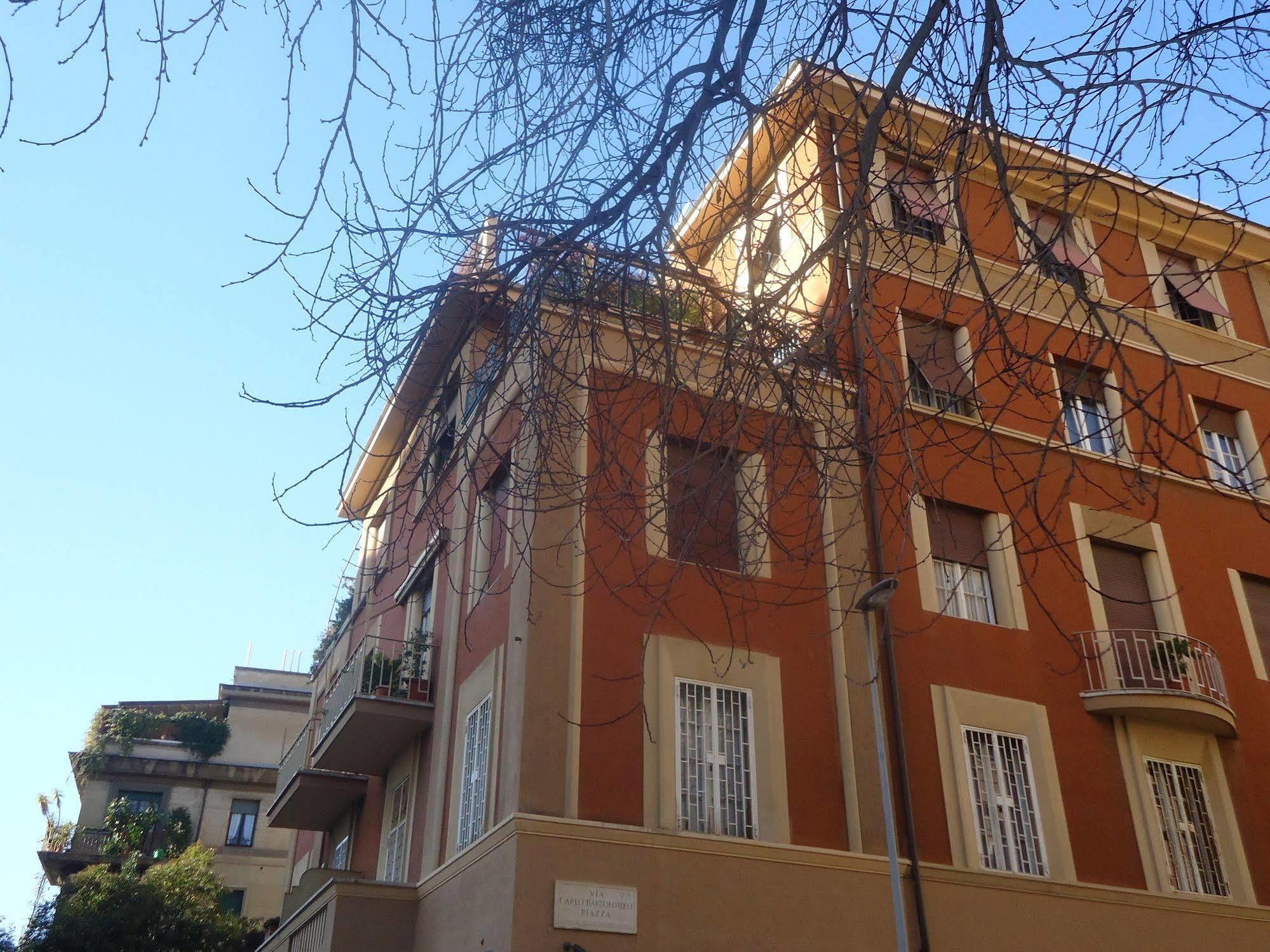 Dea 2* Roma